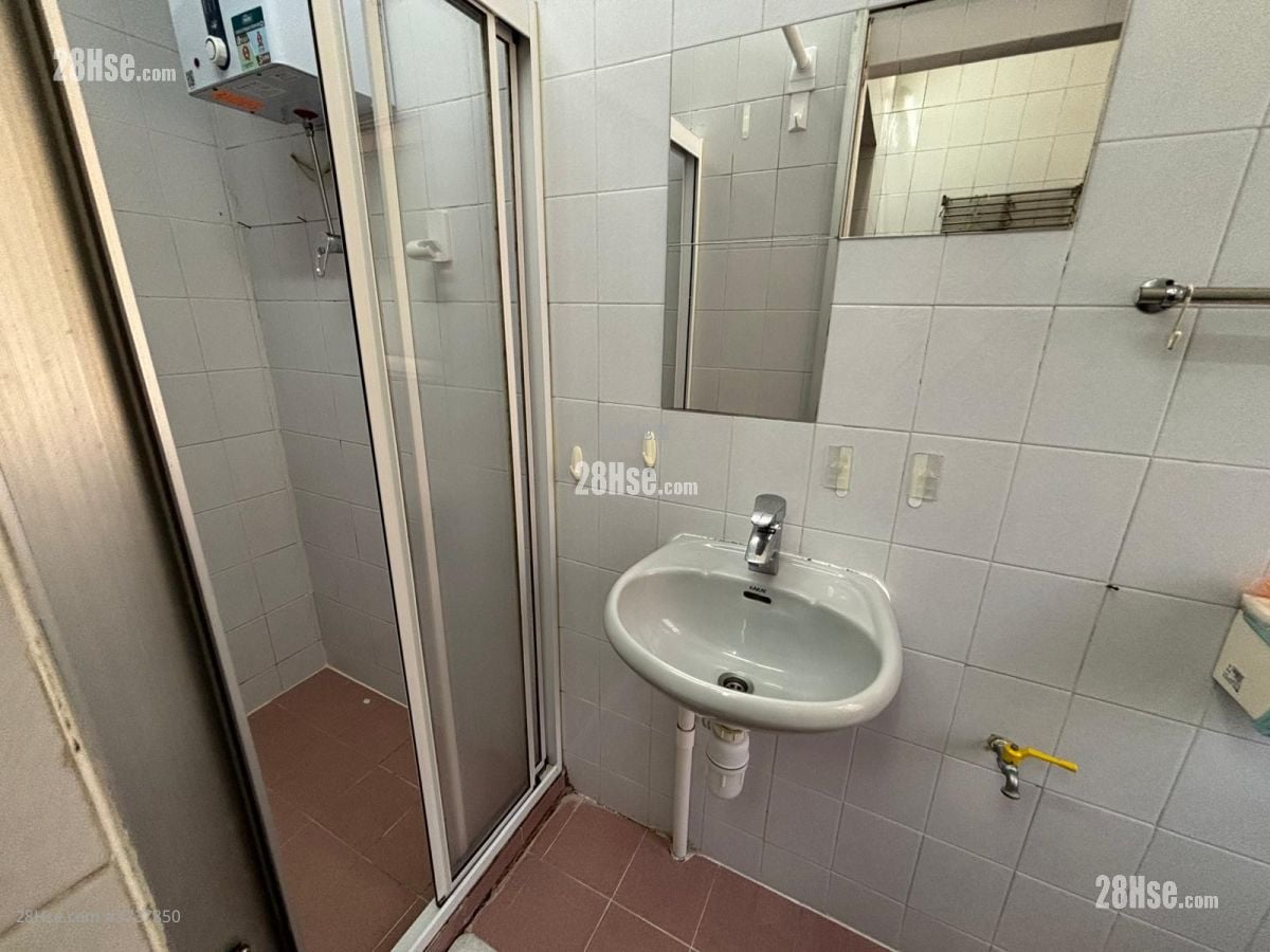 Village Rental 2 Bedrooms , 1 Bathroom