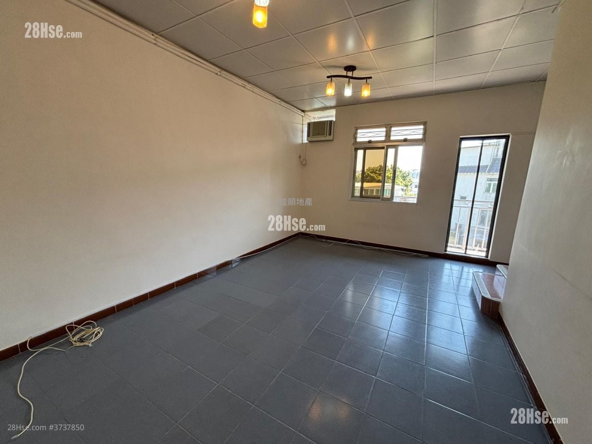 Village Rental 2 Bedrooms , 1 Bathroom