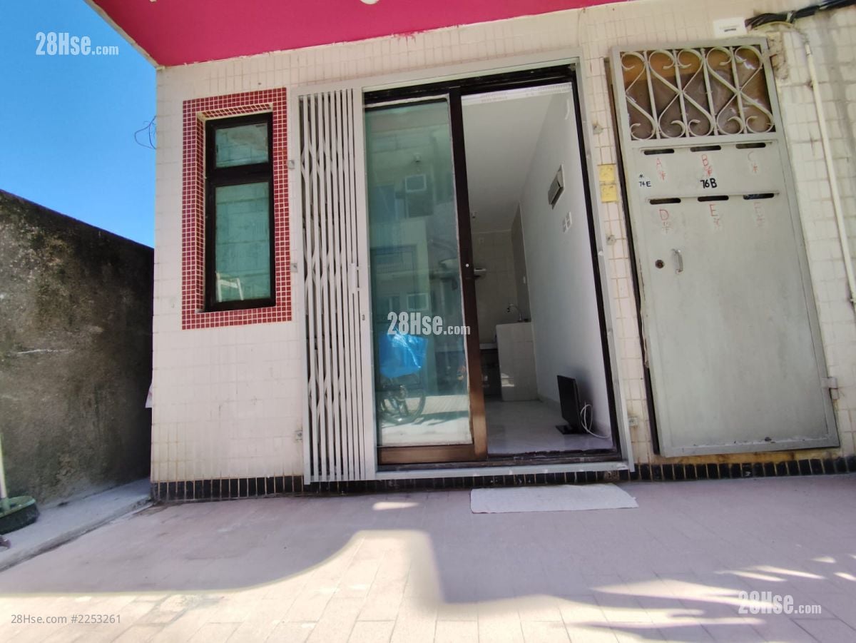 村屋 租盘 1 浴室 200 平方尺