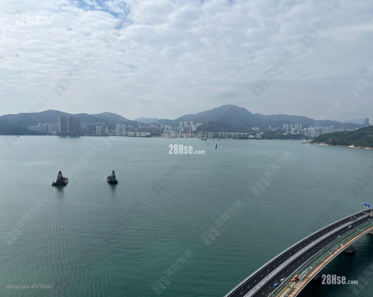 LP10 售盘 4 房 , 3 浴室 1,204 平方尺