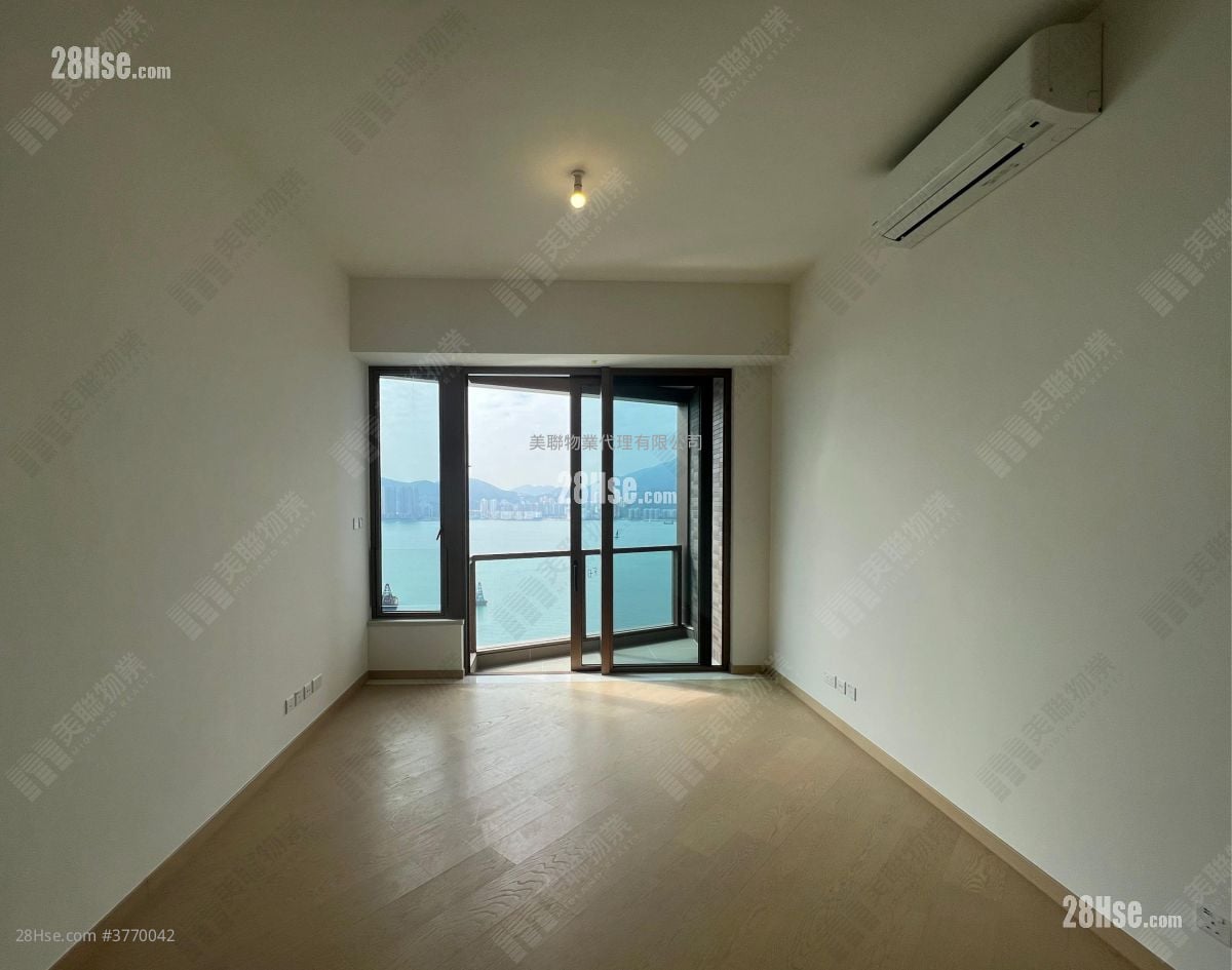 LP10 售盘 4 房 , 3 浴室 1,204 平方尺