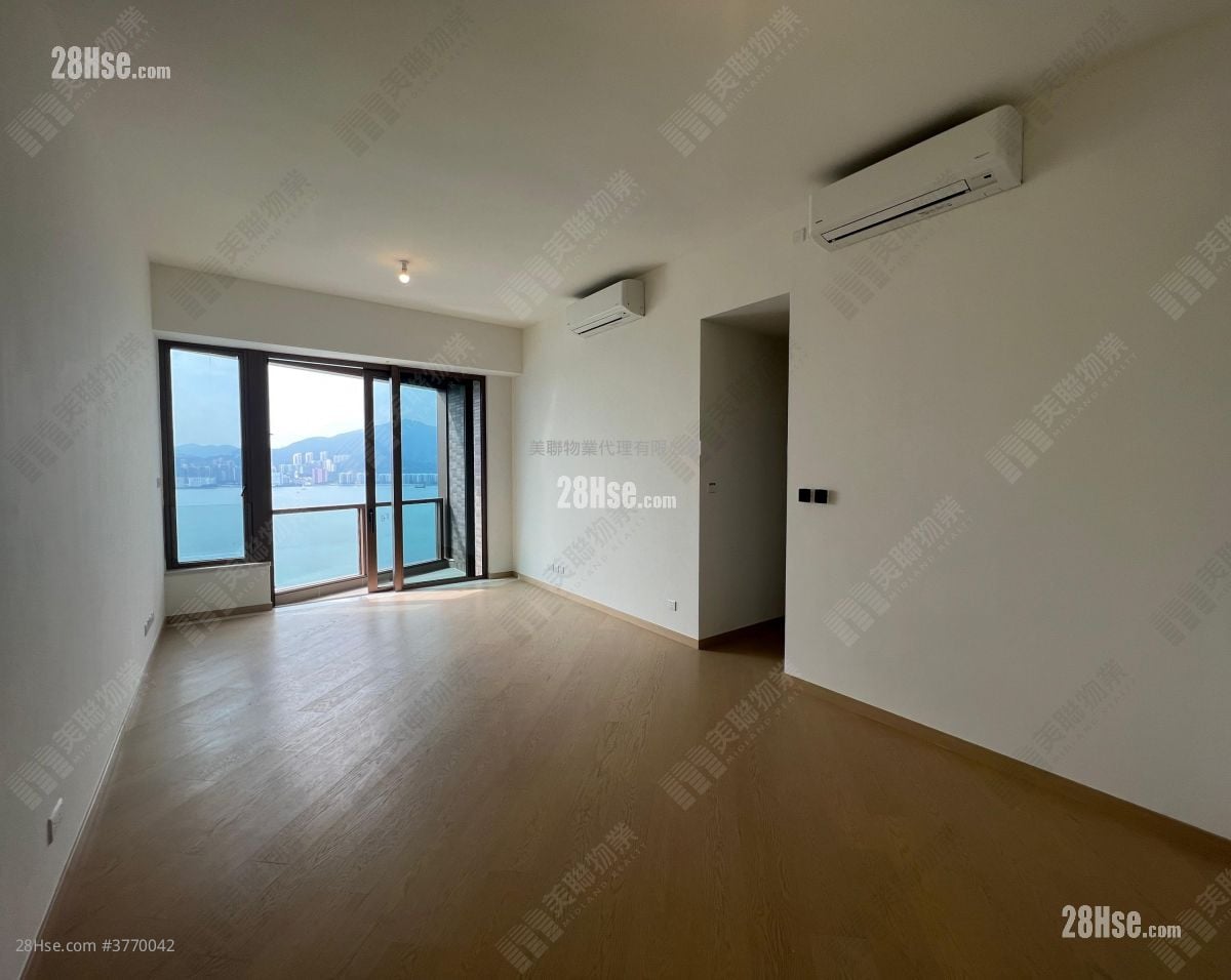 LP10 售盘 4 房 , 3 浴室 1,204 平方尺