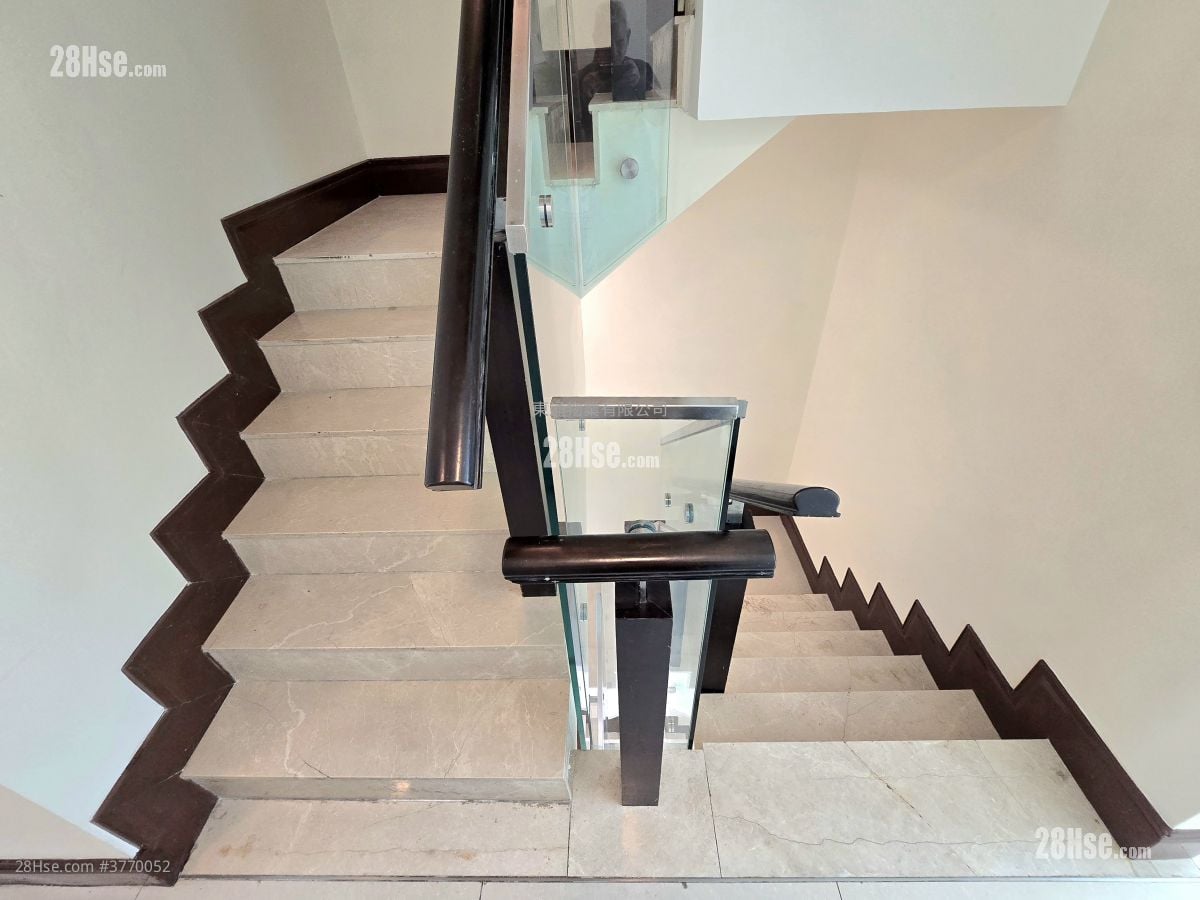 映湾园 售盘 5+ 房 , 5+ 浴室 2,484 平方尺