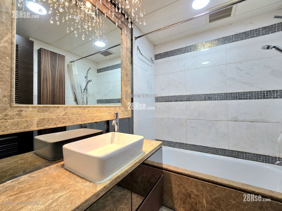 映湾园 售盘 5+ 房 , 5+ 浴室 2,484 平方尺