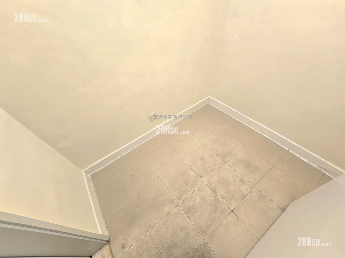 映湾园 售盘 5+ 房 , 5+ 浴室 2,484 平方尺