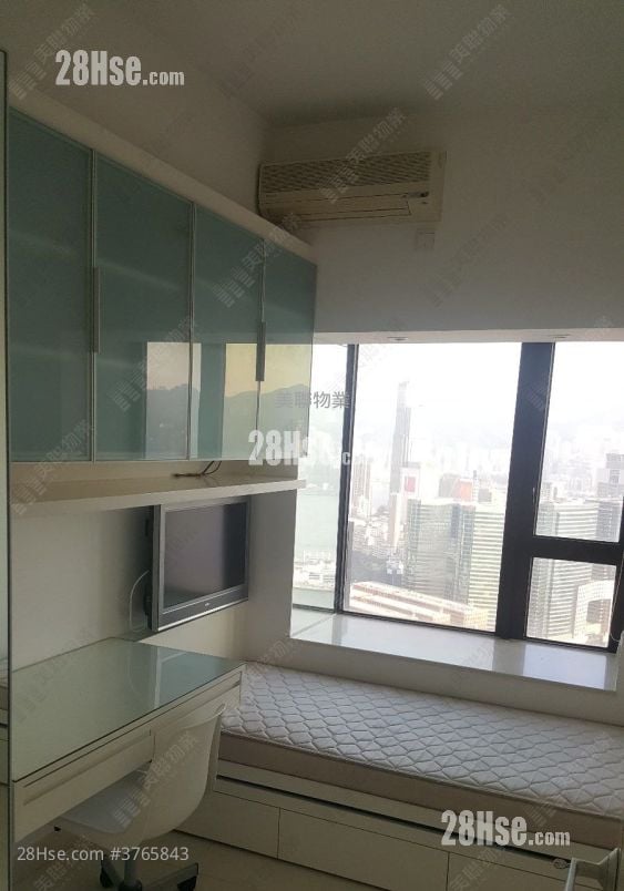 凯旋门 售盘 3 房 , 2 浴室 1,017 平方尺