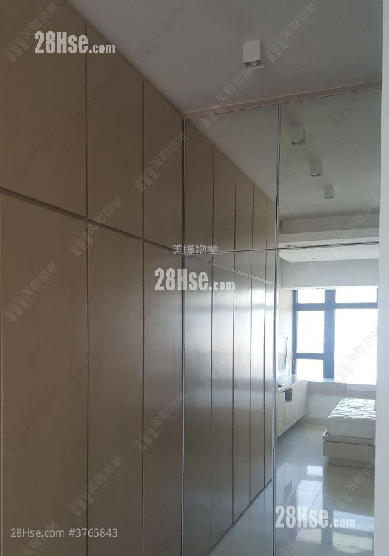 凯旋门 售盘 3 房 , 2 浴室 1,017 平方尺