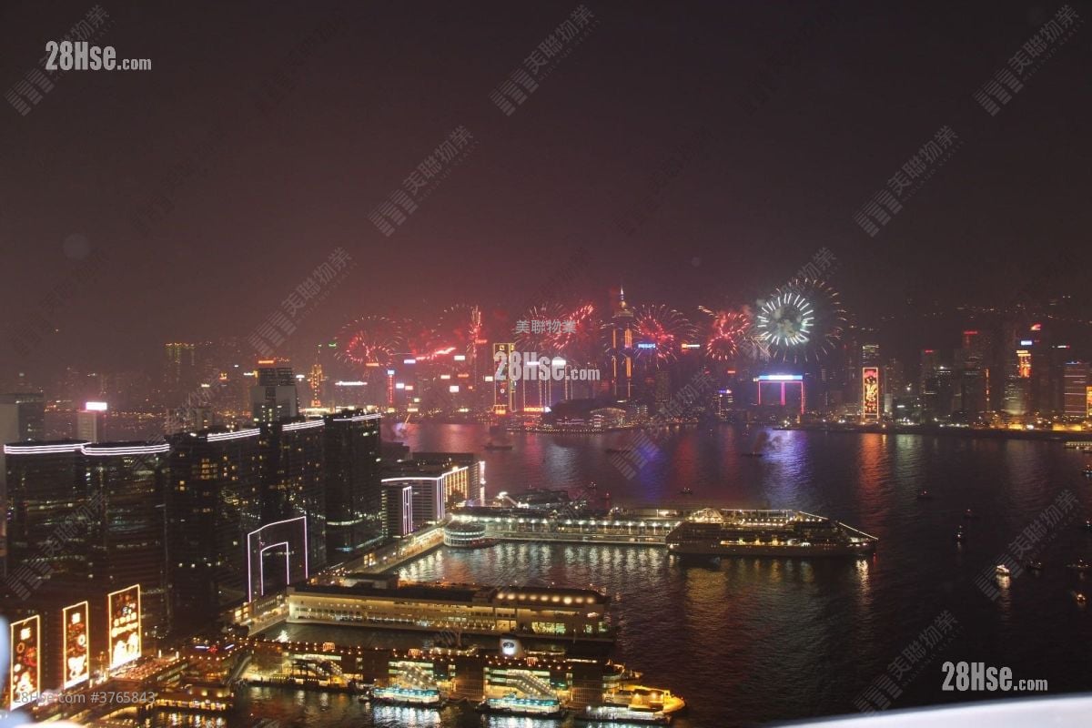 凯旋门 售盘 3 房 , 2 浴室 1,017 平方尺