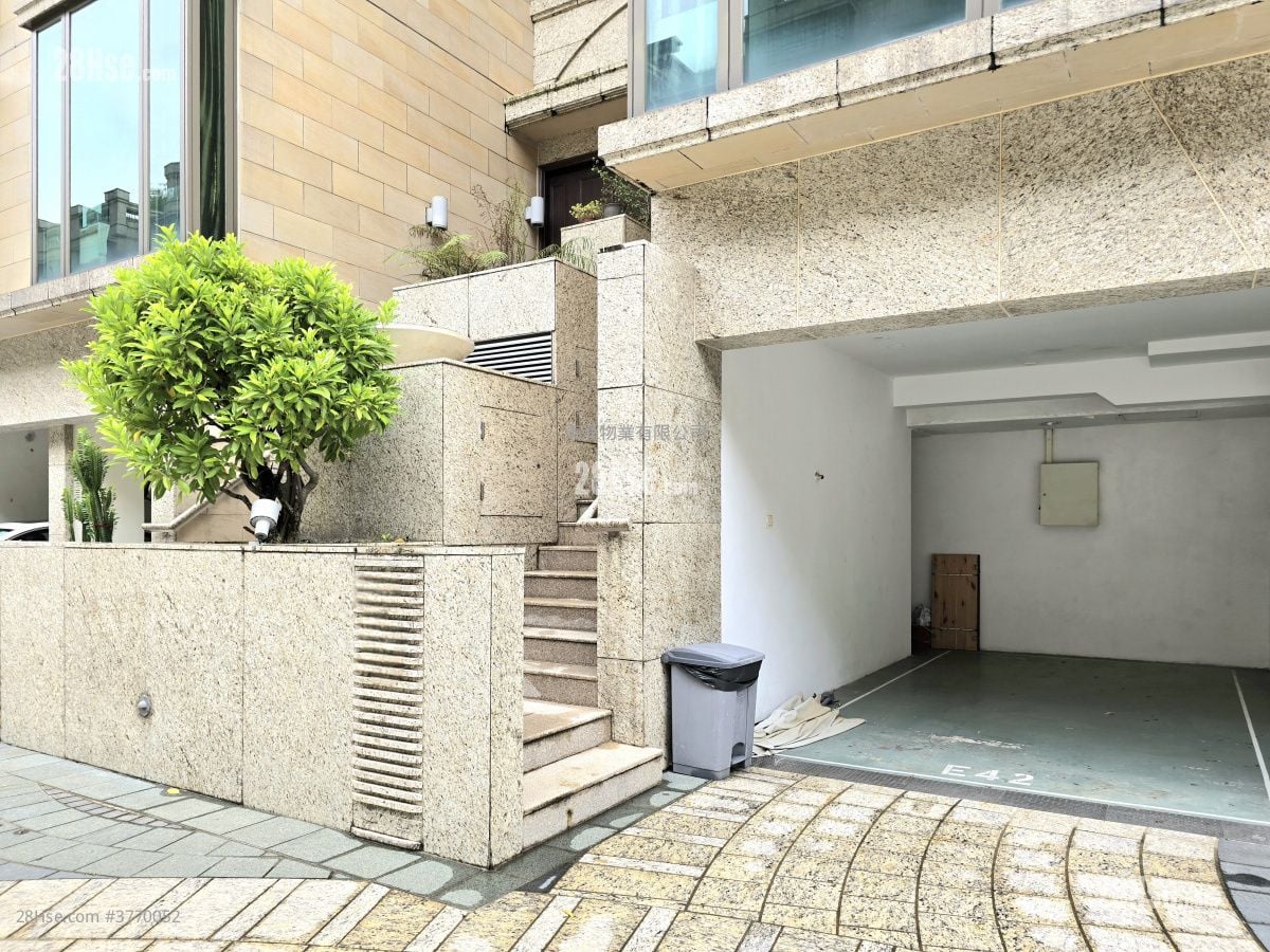 映湾园 售盘 5+ 房 , 5+ 浴室 2,484 平方尺