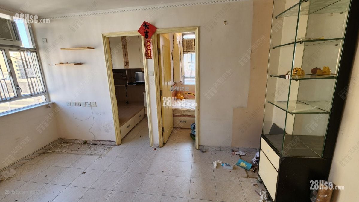 龙蟠苑 售盘 2 房 383 平方尺