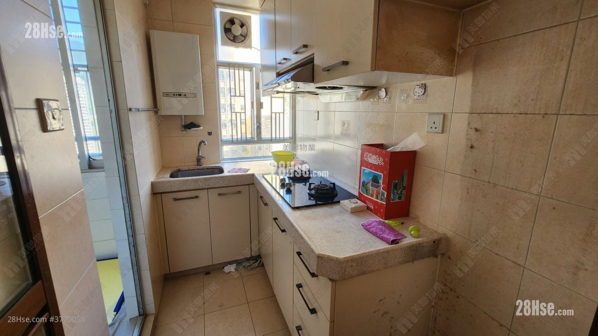 龙蟠苑 售盘 2 房 383 平方尺