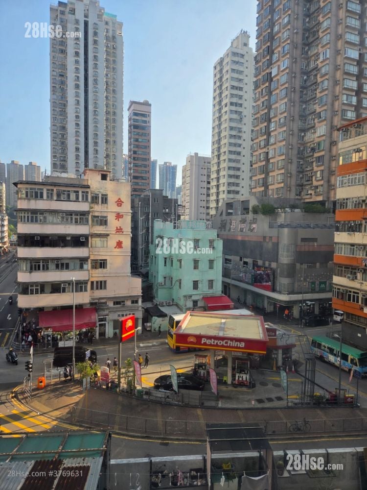 Kong Kai Building Sell 2 Bedrooms 355 ft²