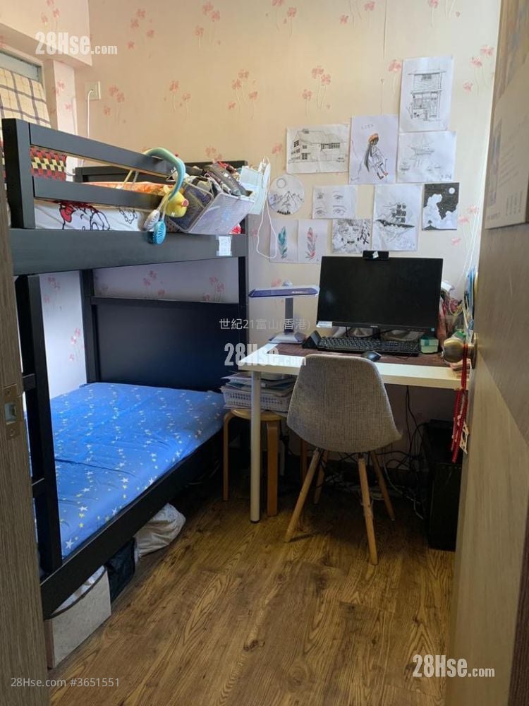 采頤花園 售盤 3 房 , 2 浴室 584 平方呎