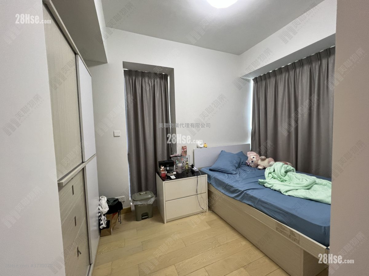 MALIBU 售盘 3 房 , 2 浴室 845 平方尺