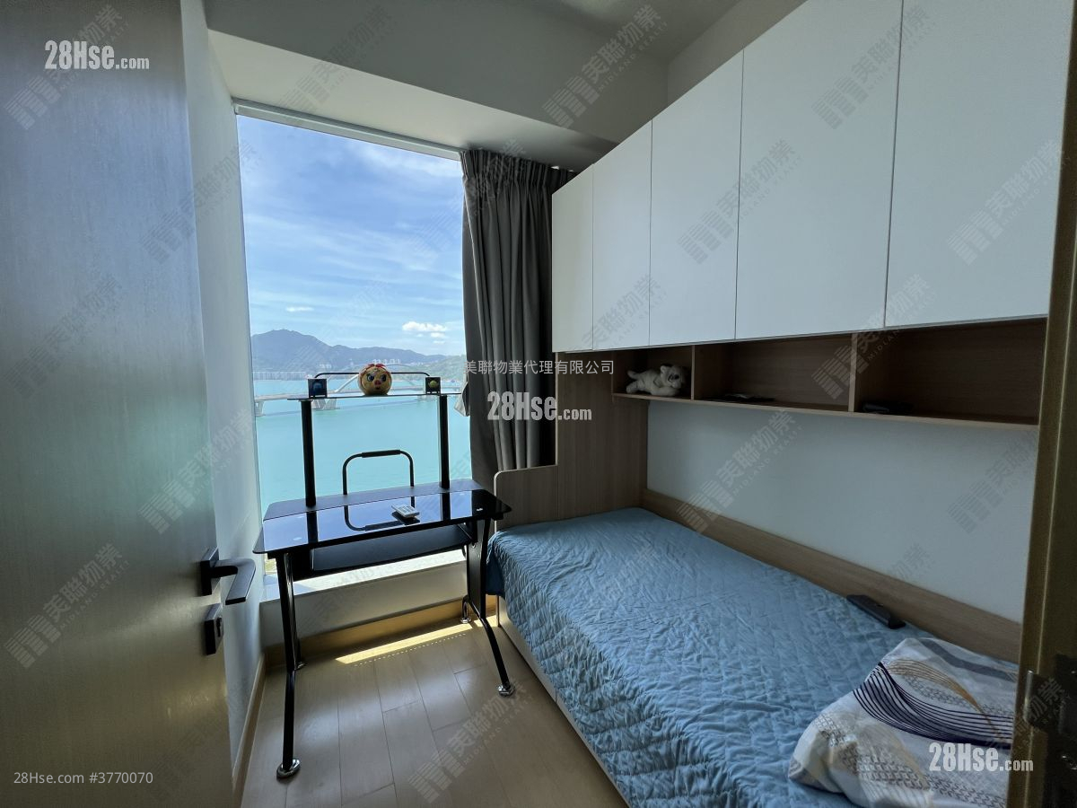 MALIBU 售盘 3 房 , 2 浴室 845 平方尺