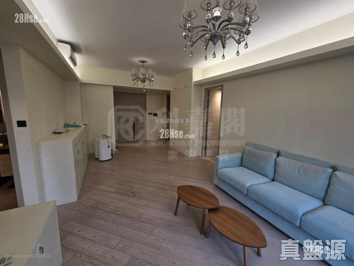 Fleur Pavilia Sell 3 Bedrooms 1,066 ft²