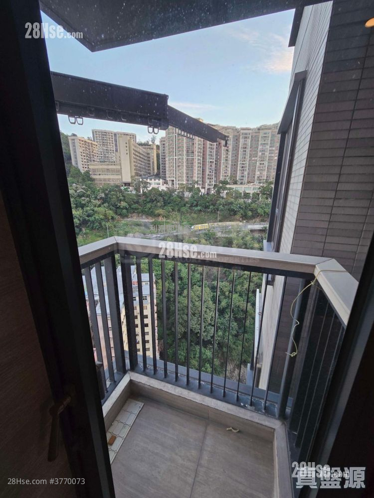 Fleur Pavilia Sell 3 Bedrooms 1,066 ft²