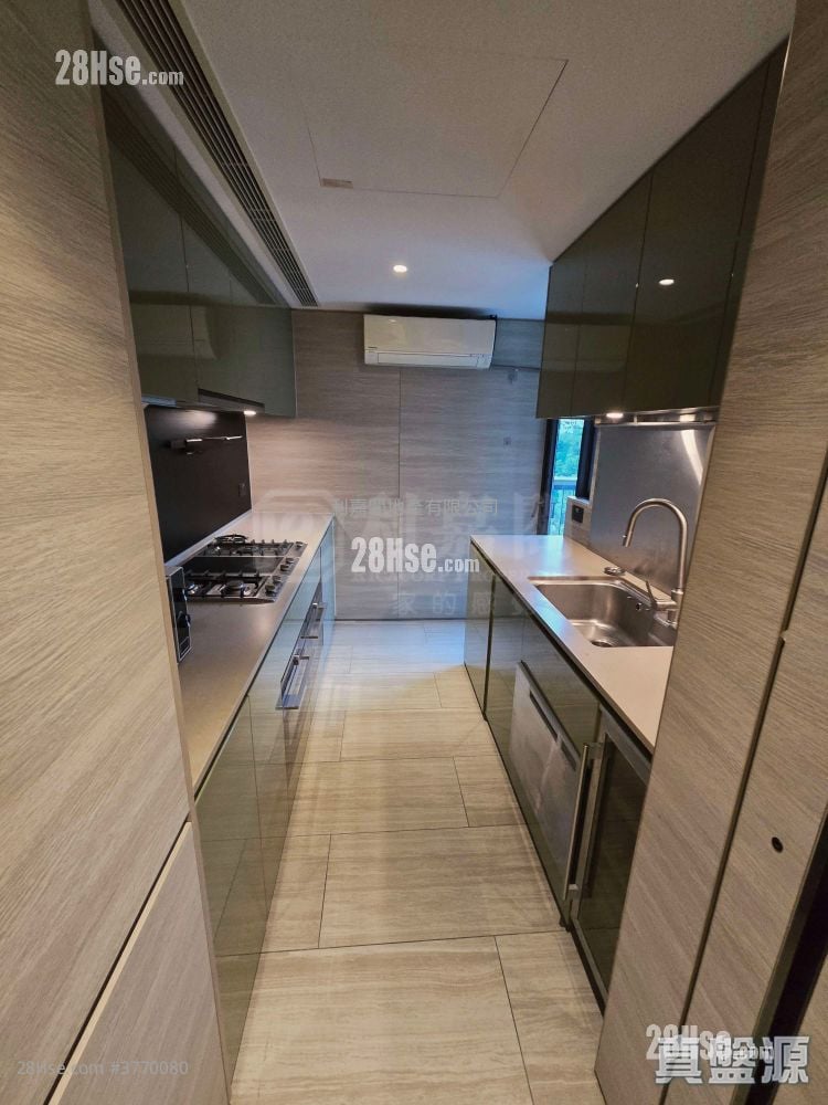 Fleur Pavilia Sell 3 Bedrooms 1,066 ft²