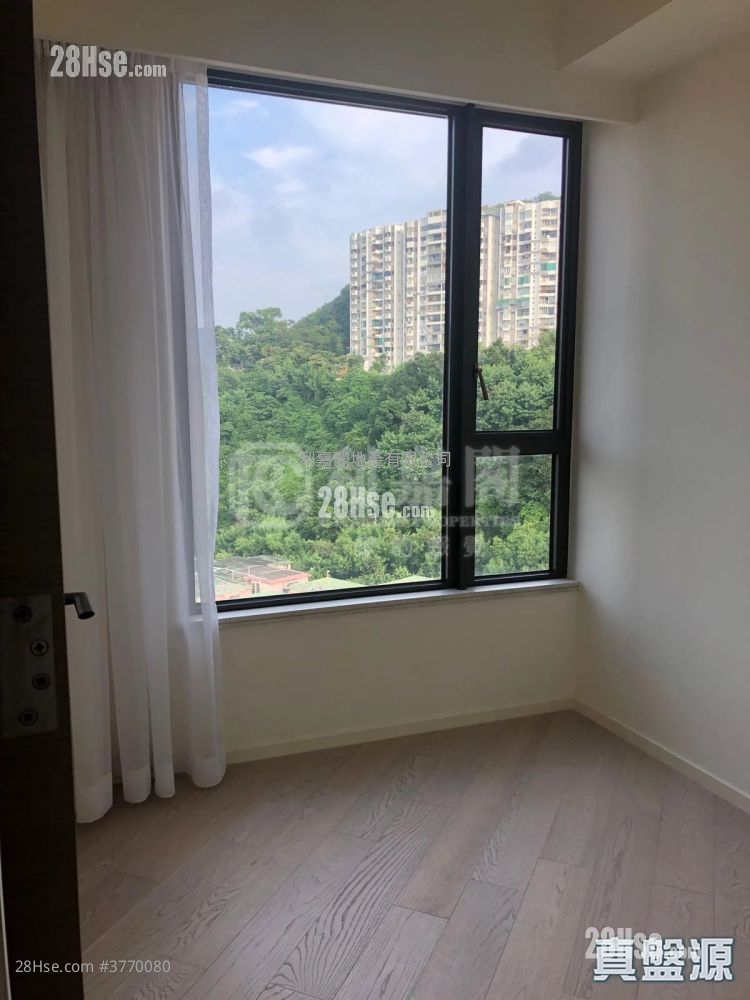 Fleur Pavilia Sell 3 Bedrooms 1,066 ft²