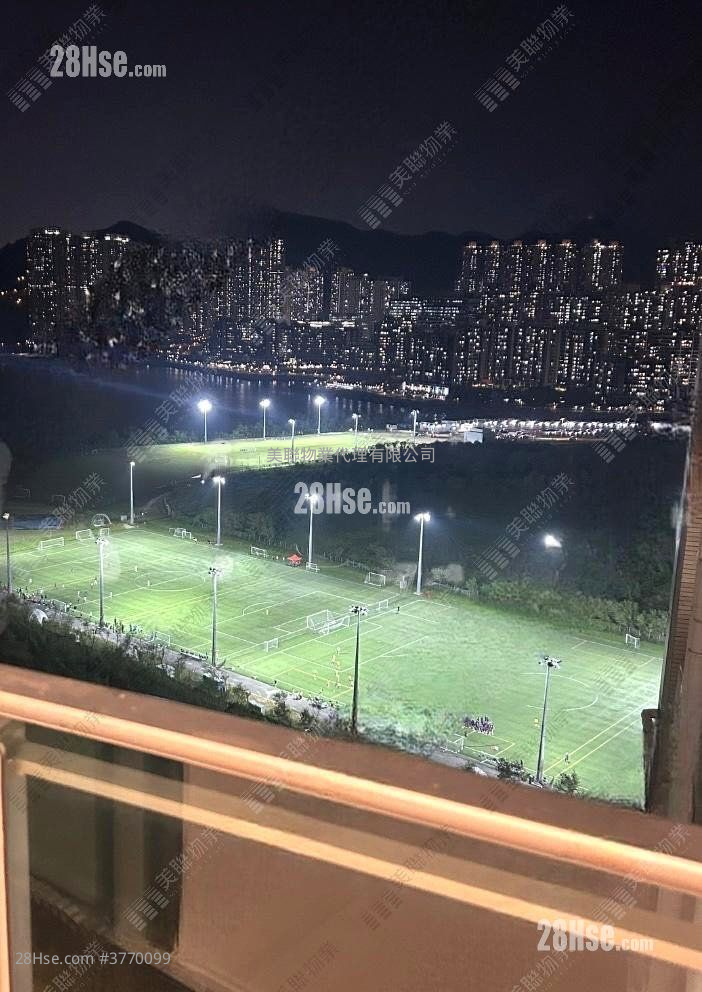 Hemera Sell 4 Bedrooms , 3 Bathrooms 1,135 ft²