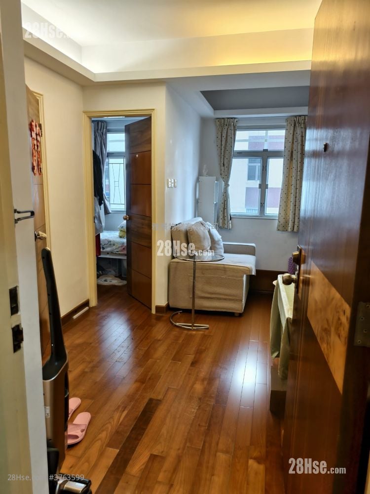 Siu Bo Mansion Sell 1 Bedroom , 1 Bathroom 242 ft²