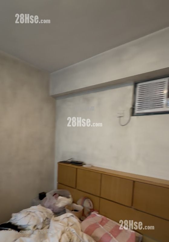 Sea Crest Villa Sell 3 Bedrooms , 2 Bathrooms 632 ft²