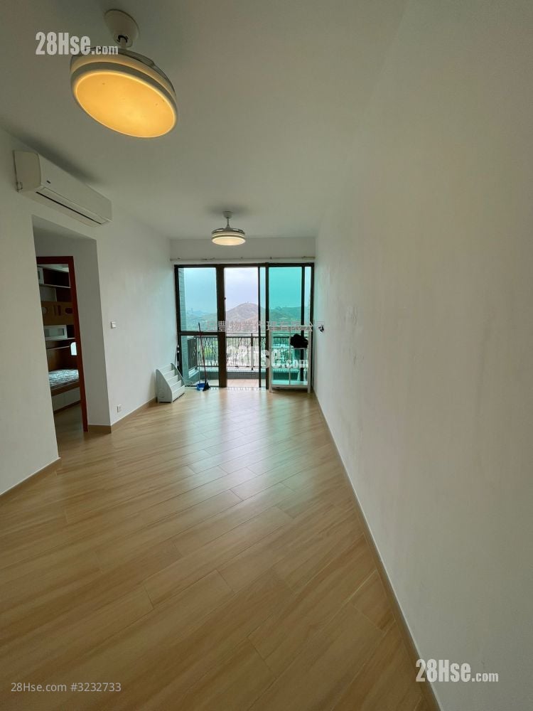 Noble Hill Rental 3 Bedrooms , 1 Bathroom 620 ft²