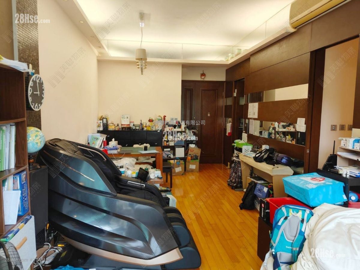 朗逸峰 售盘 3 房 , 1 浴室 899 平方尺