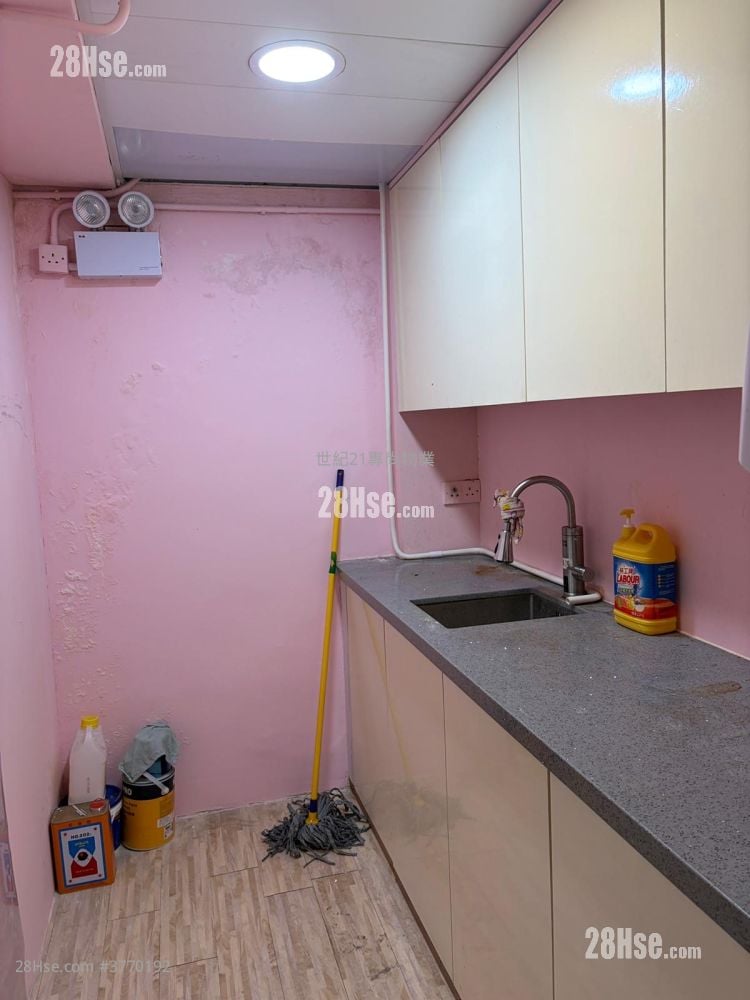 Yip Win Factory Building Rental