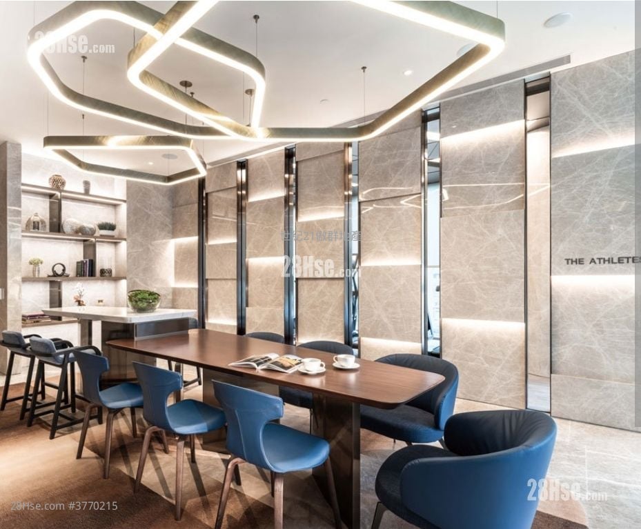 瀚名 售盘 5+ 房 , 4 浴室 1,132 平方尺