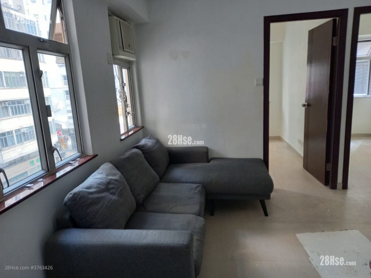 New Fortune House Sell 2 Bedrooms , 1 Bathroom 395 ft²