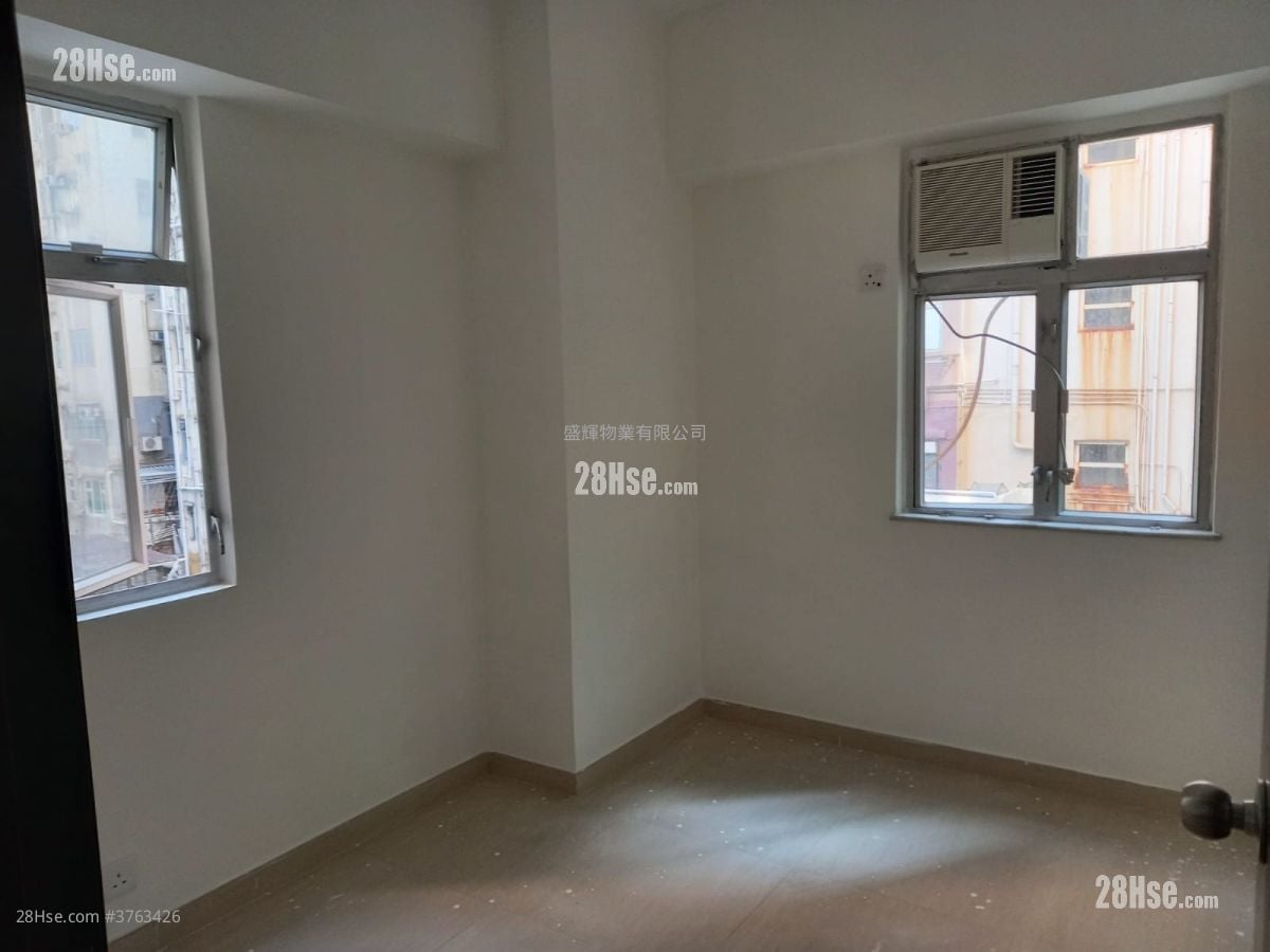 New Fortune House Sell 2 Bedrooms , 1 Bathroom 395 ft²