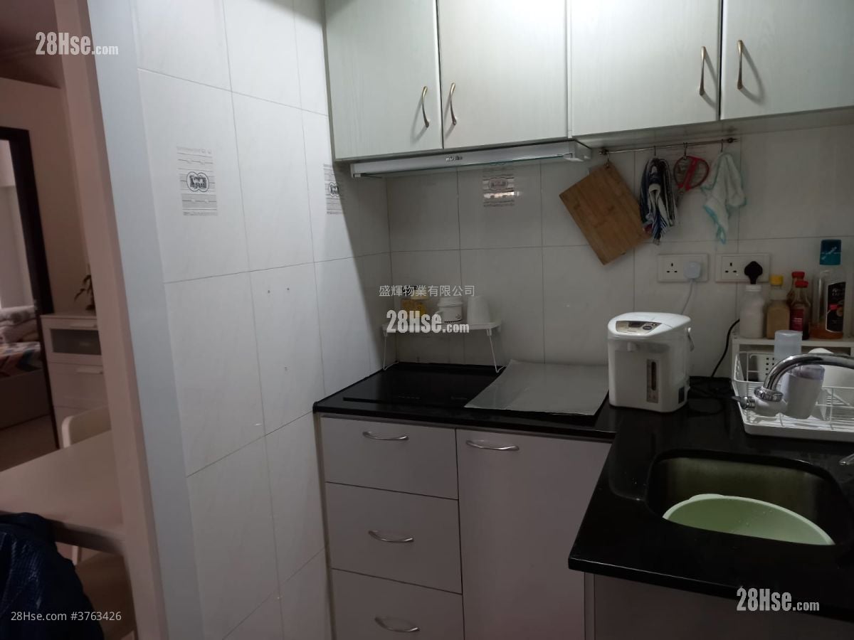 New Fortune House Sell 2 Bedrooms , 1 Bathroom 395 ft²