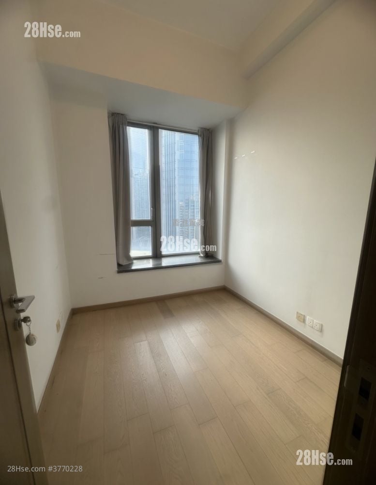 The Austin 售盘 3 房 , 2 浴室 1,002 平方尺