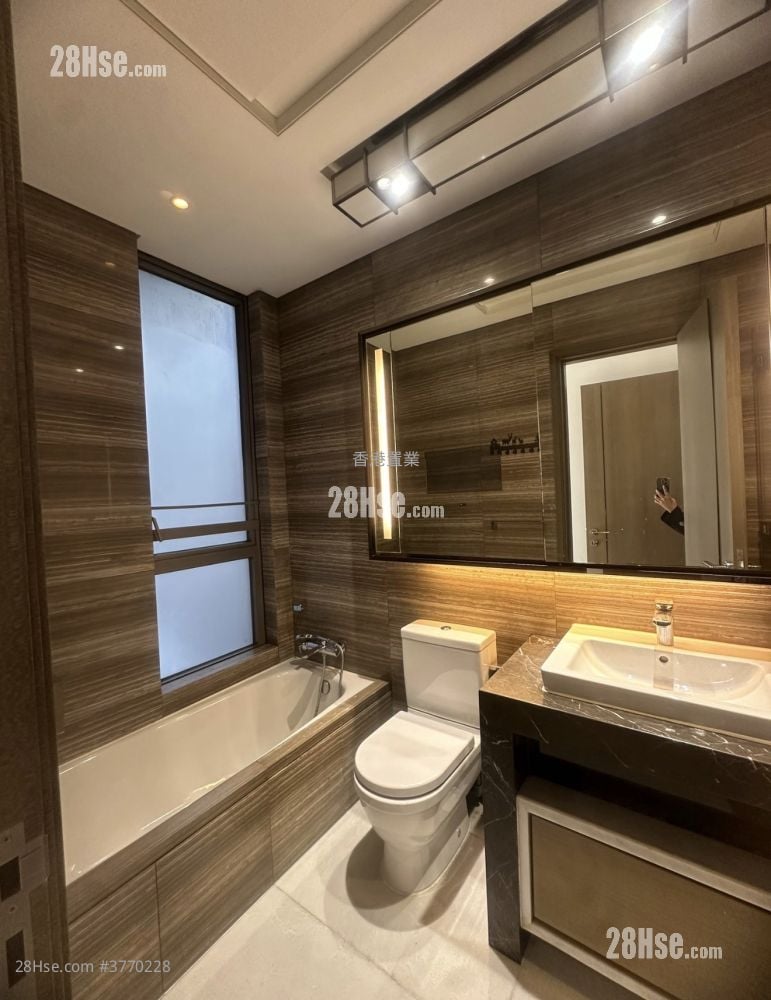 The Austin 售盘 3 房 , 2 浴室 1,002 平方尺