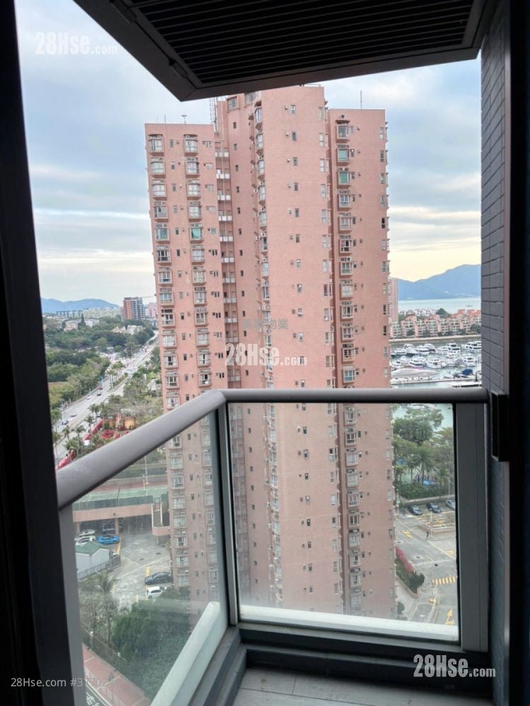 The Royale Sell Studio , 1 Bathroom 220 ft²