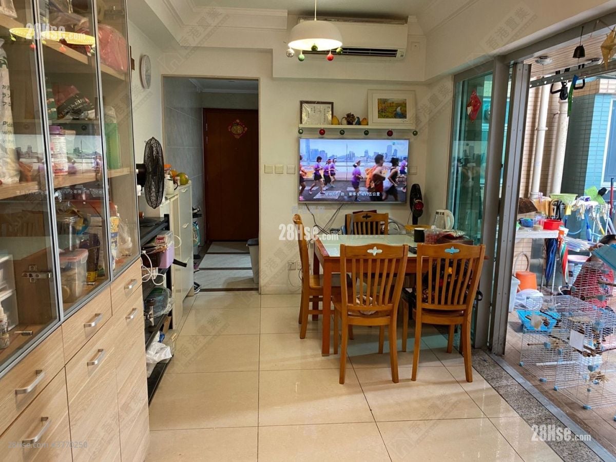 宇晴轩 售盘 2 房 442 平方尺