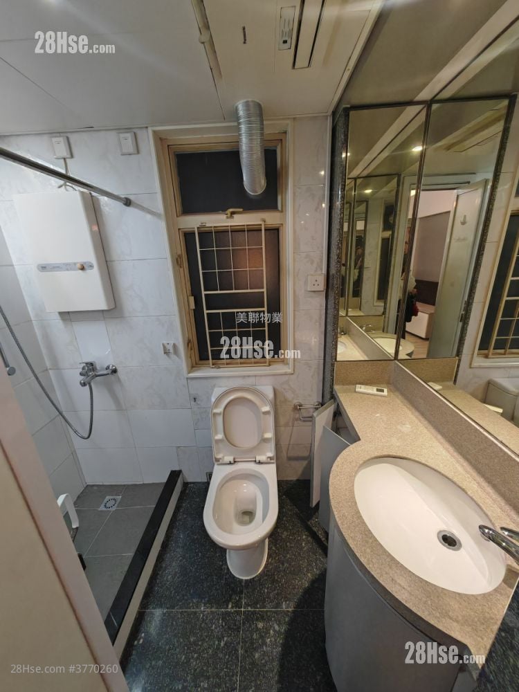 La Cite Noble Sell 1 Bedroom 377 ft²