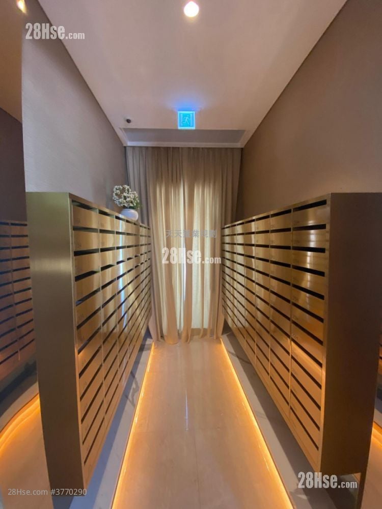 Grand Victoria Sell 1 Bedroom , 1 Bathroom 319 ft²