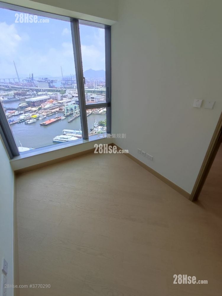 Grand Victoria Sell 1 Bedroom , 1 Bathroom 319 ft²