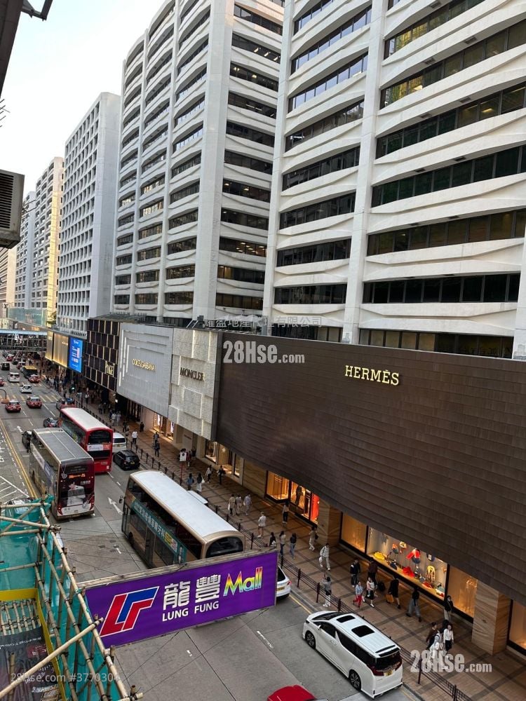 Manley House Sell 1 Bedroom , 1 Bathroom 339 ft²