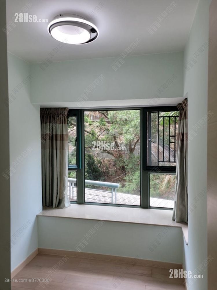 Horizon Place Sell 2 Bedrooms , 1 Bathroom 396 ft²