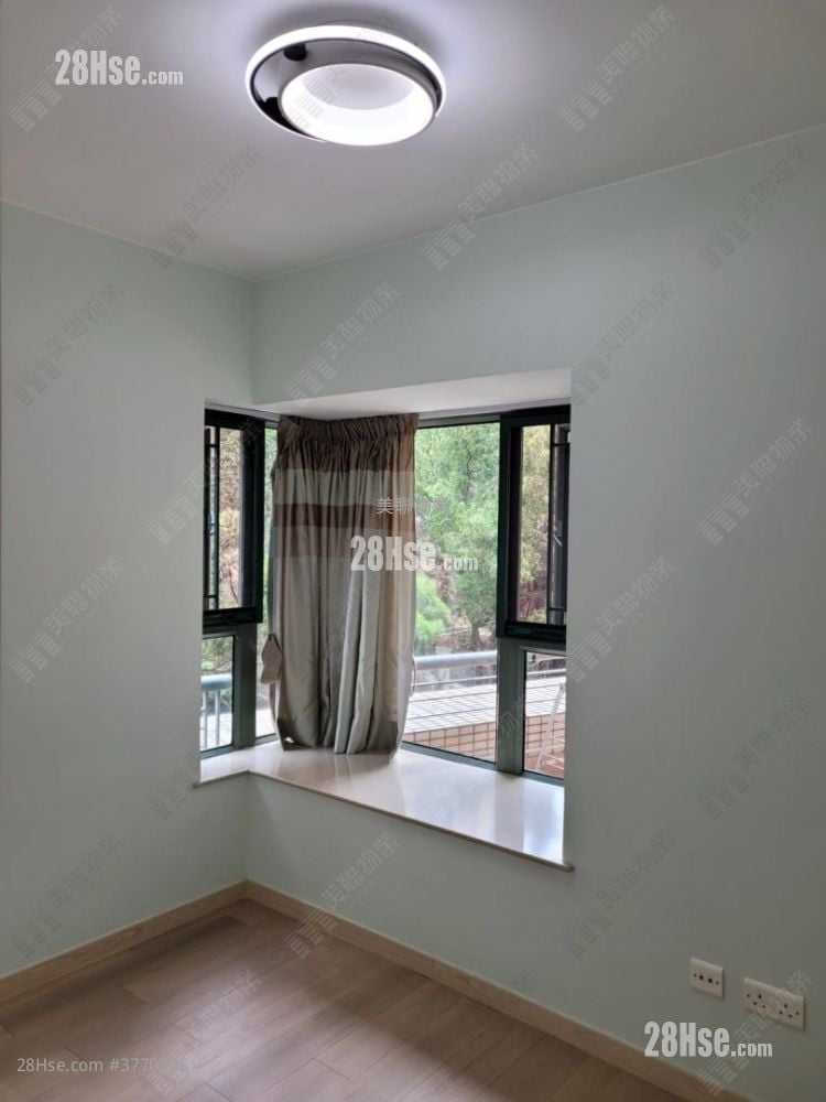 Horizon Place Sell 2 Bedrooms , 1 Bathroom 396 ft²