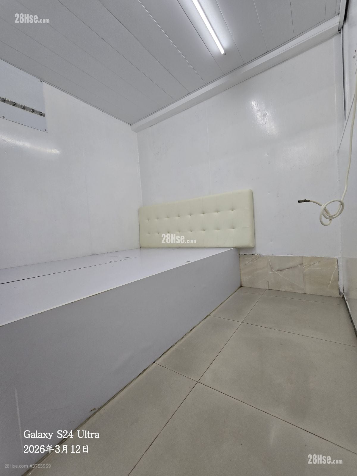 Village Rental Studio 100 ft²