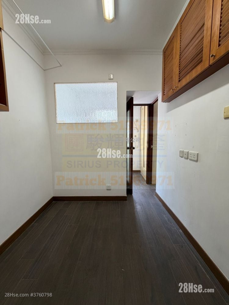 King Wong Building Sell 2 Bedrooms , 1 Bathroom 179 ft²