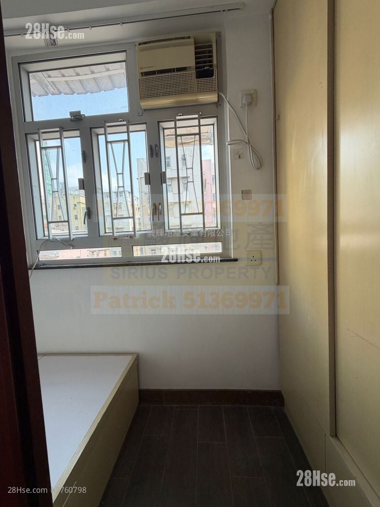 King Wong Building Sell 2 Bedrooms , 1 Bathroom 179 ft²