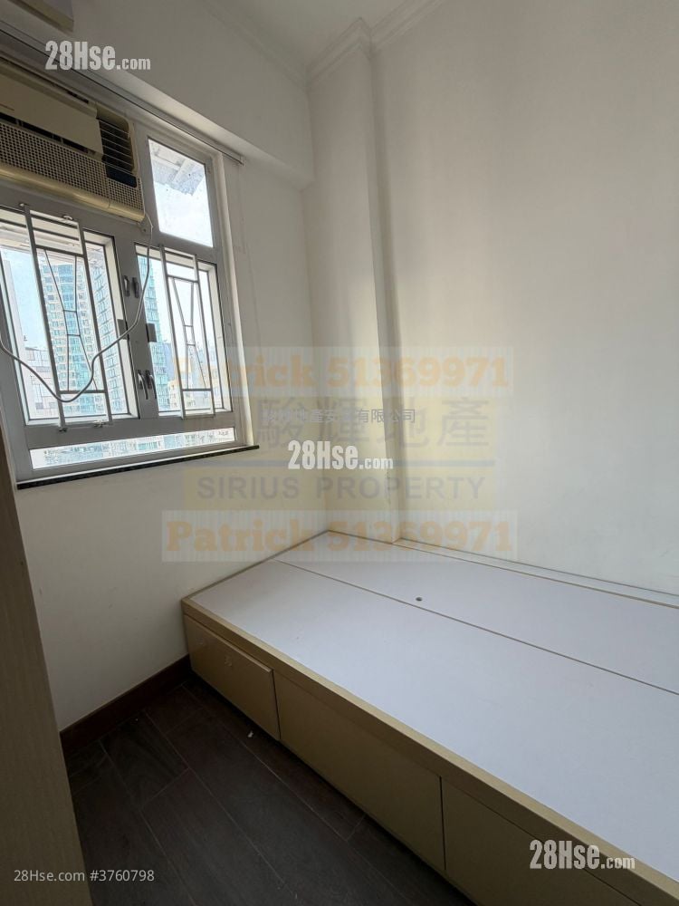 King Wong Building Sell 2 Bedrooms , 1 Bathroom 179 ft²