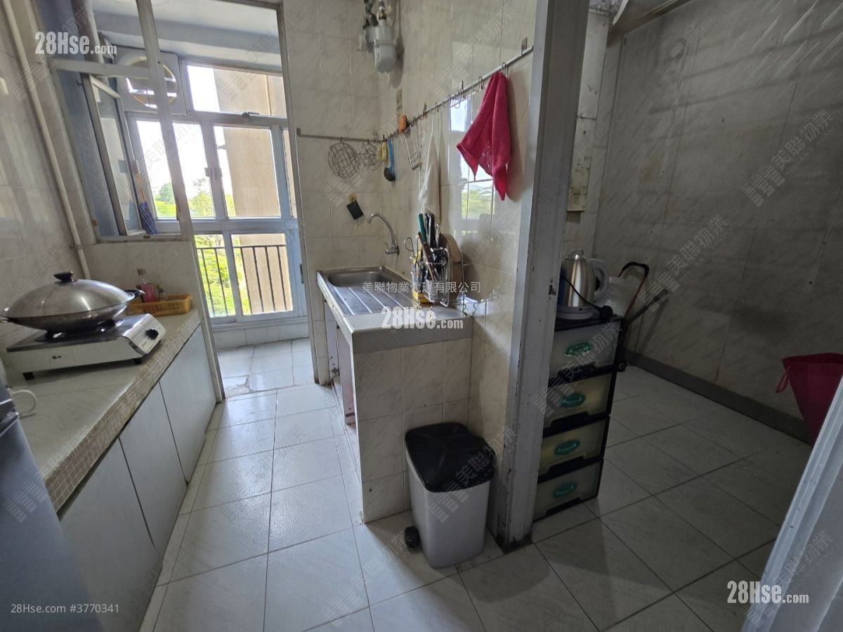 美孚新邨 售盘 3 房 992 平方尺