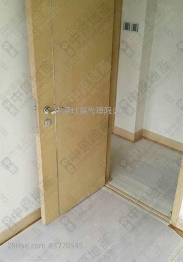 原筑 售盘 3 房 , 3 浴室 814 平方尺