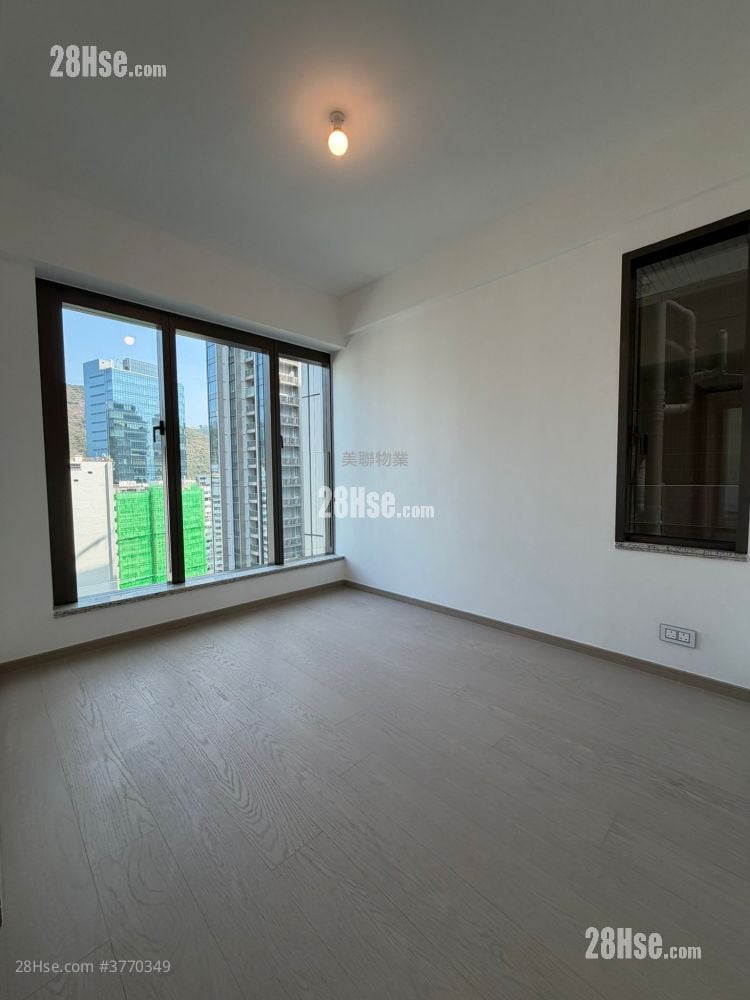 港岛南岸 售盘 3 房 , 2 浴室 972 平方尺